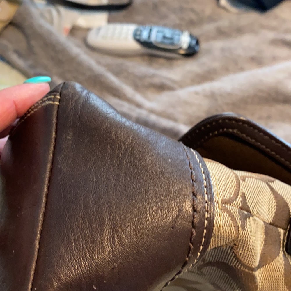Handbag - Picture 5 of 5